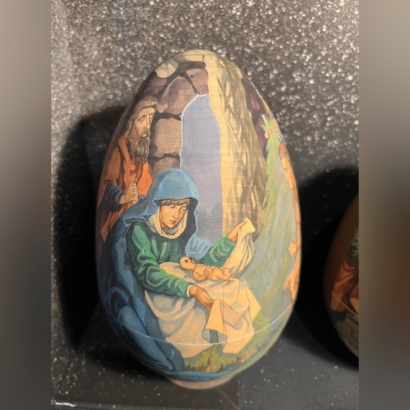 HAND PAINTED WOOD NESTING EGGS by Russian Artist (BEAUTIFUL ) - Picture 2 of 11